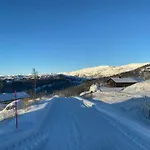 Dom wakacyjny Mountain At Bergsjoen With Panoramic Views Al